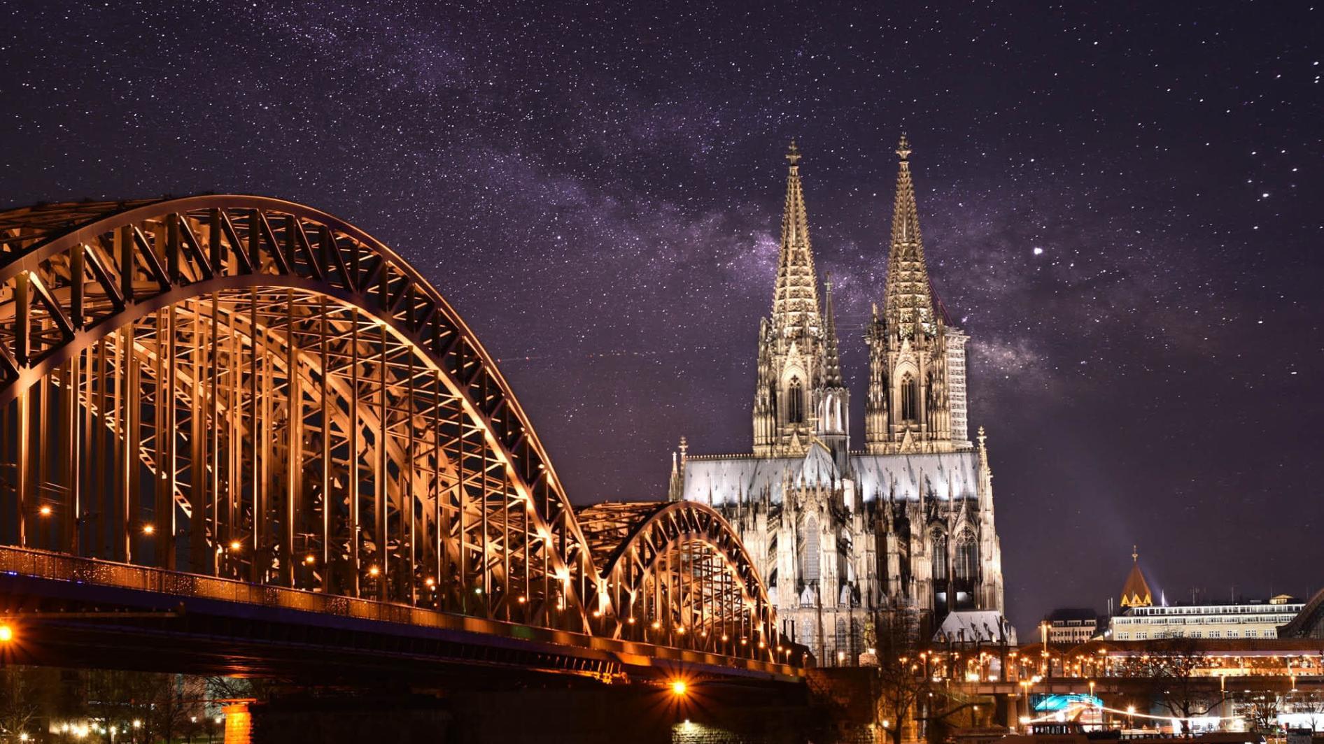 Kölner Dom bei Nacht